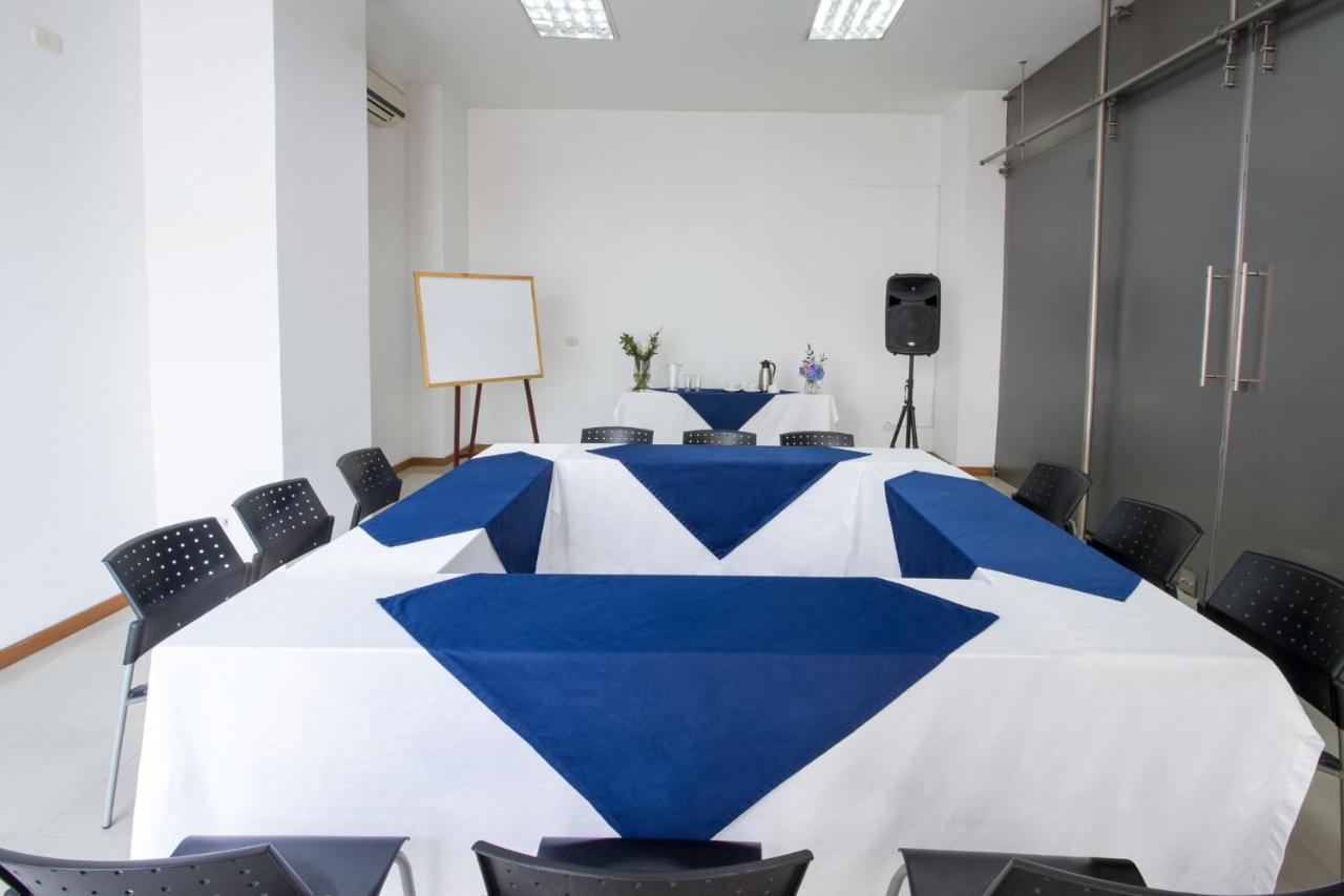 Hotel Luxor Pereira Ngoại thất bức ảnh