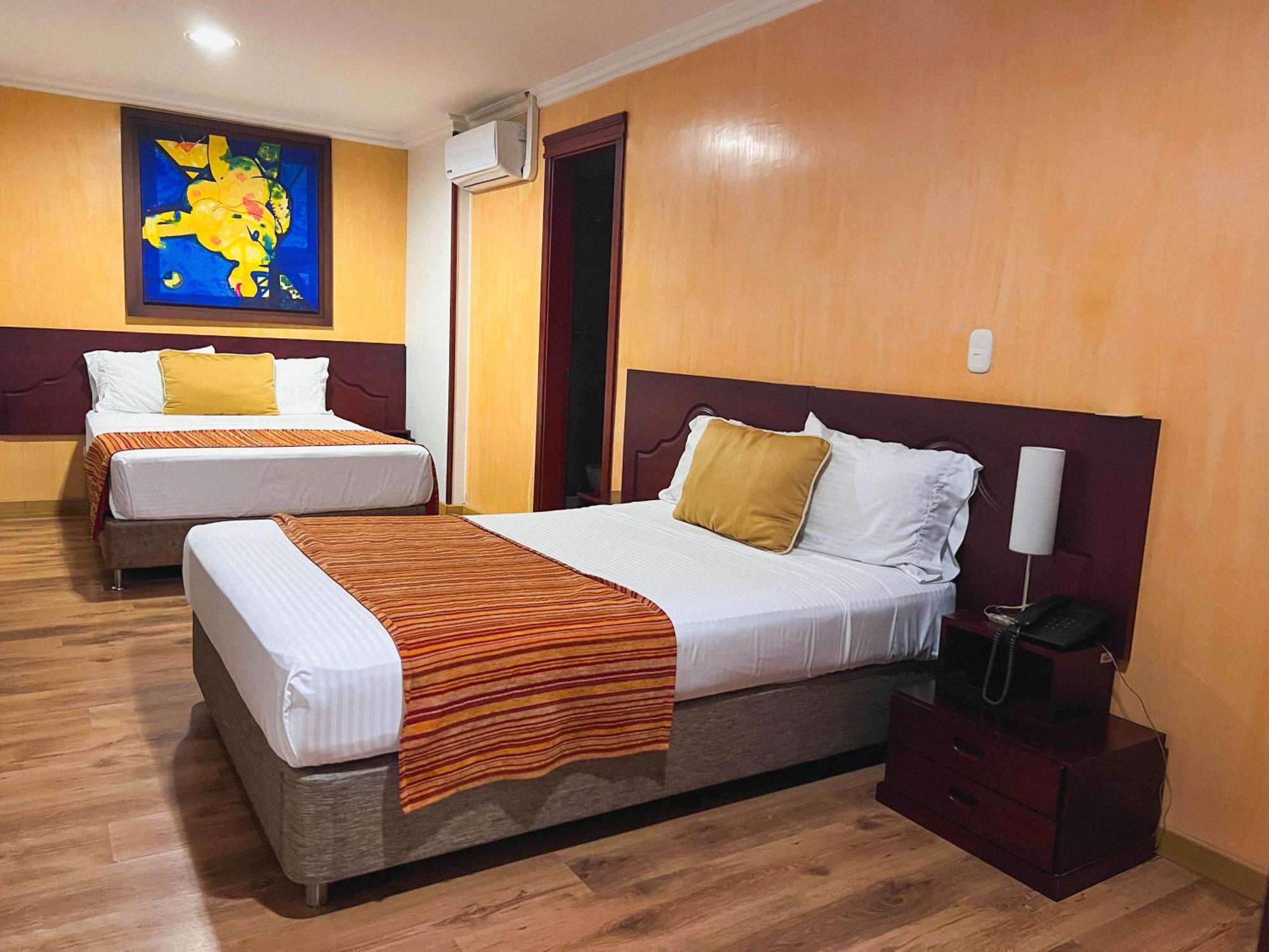 Hotel Luxor Pereira Ngoại thất bức ảnh