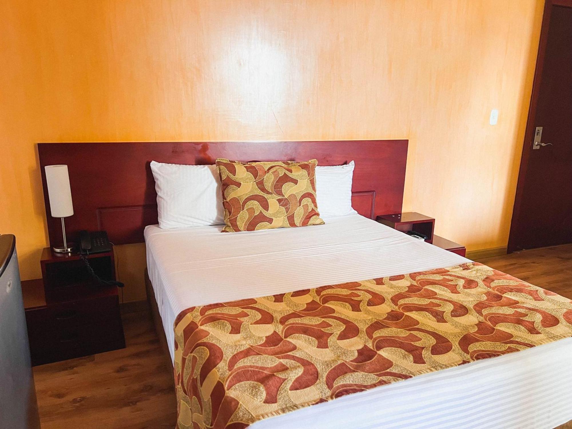 Hotel Luxor Pereira Ngoại thất bức ảnh