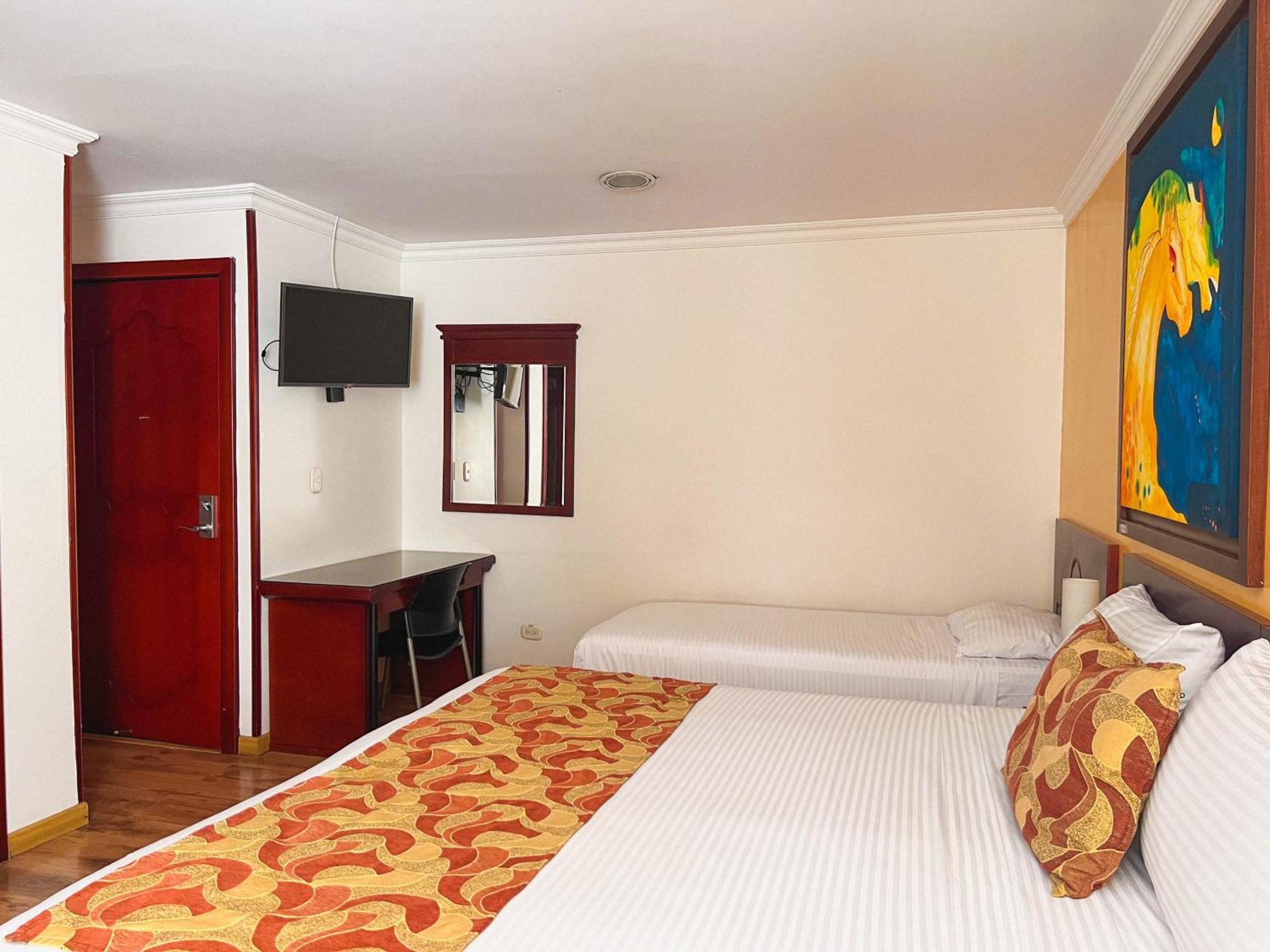 Hotel Luxor Pereira Ngoại thất bức ảnh